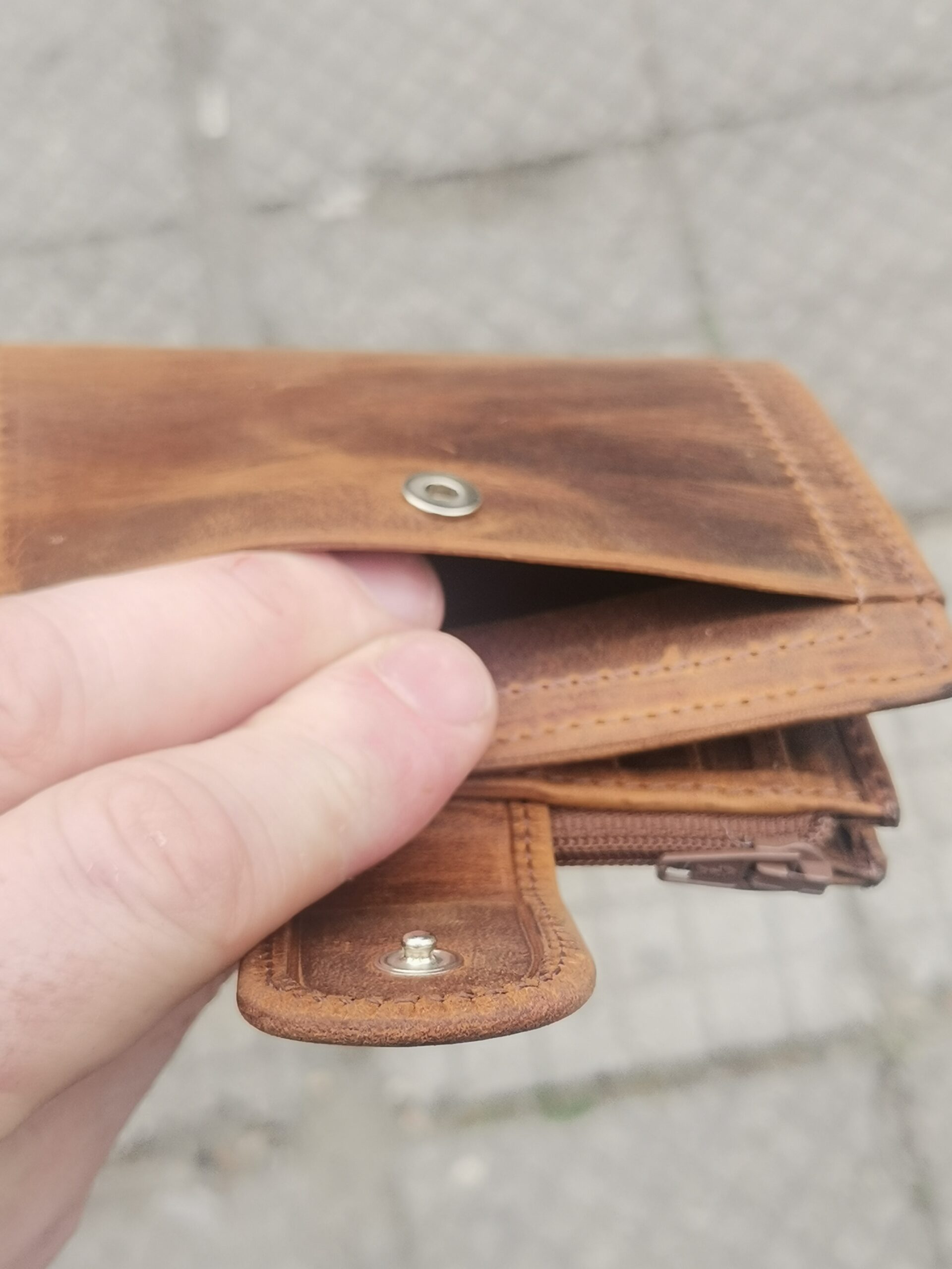 Кожен портфейл Картала Vintage с RFID защита  |  Кожени портфейли