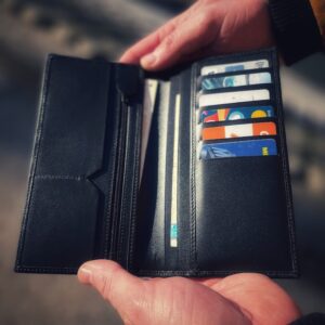 Кожен портфейл Черни връх с RFID защита  |  Дамски портмонета