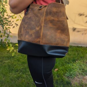Дамска кожена чанта Момин връх  |  Лимитирана колекция