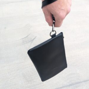 Кожена клъч чанта черна  |  Кожени чанти